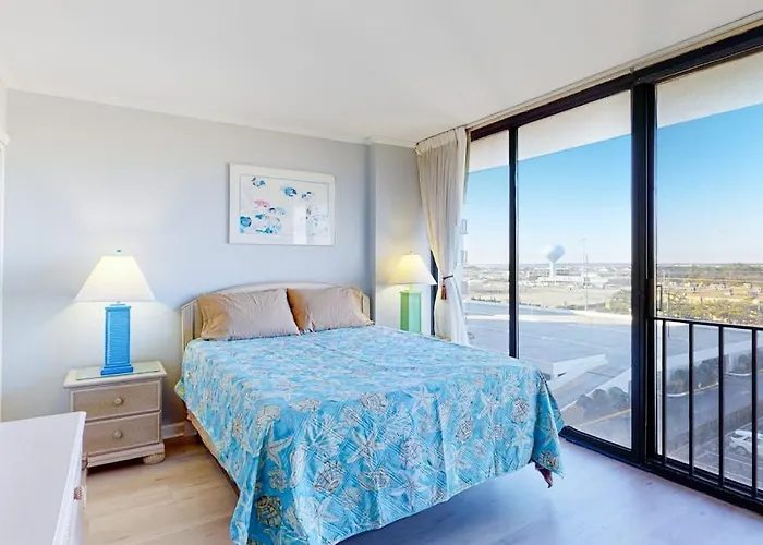 Wonderful Located Right On The With Shared Pool & Sauna Free Wifi Ocean City
