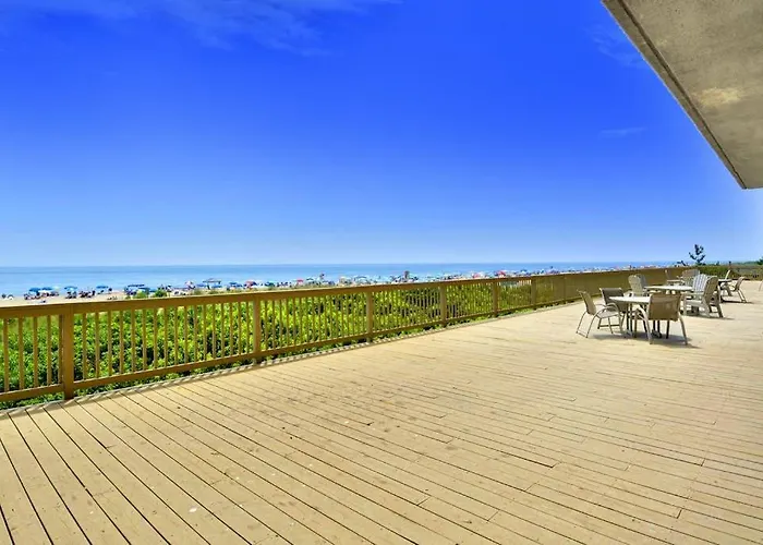 Wonderful Located Right On The With Shared Pool & Sauna Free Wifi Holiday home